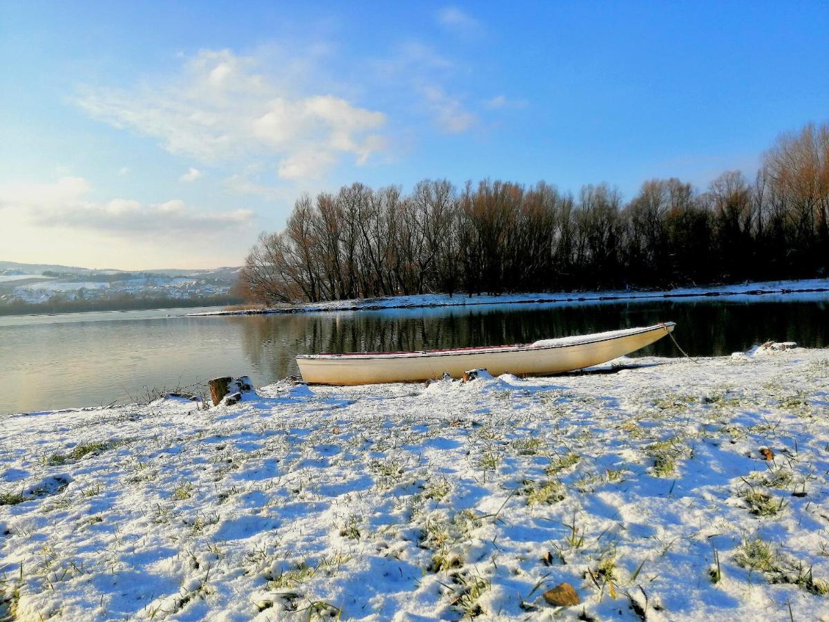 Danube Fairy Villa Futog Luaran gambar