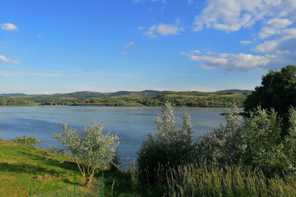 Danube Fairy Villa Futog Luaran gambar