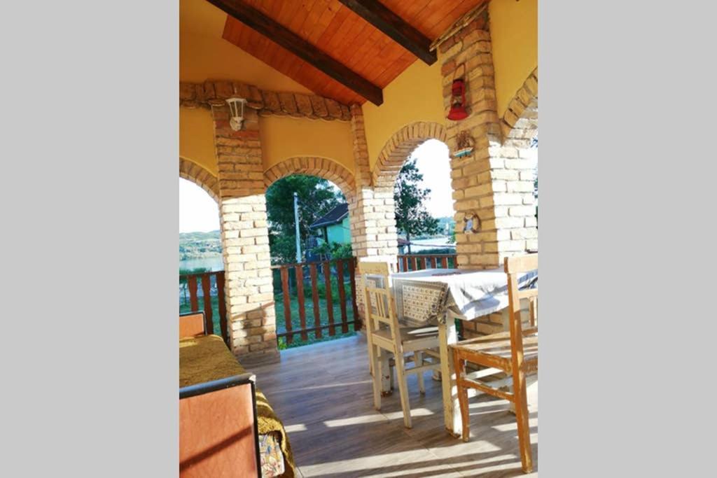 Danube Fairy Villa Futog Luaran gambar
