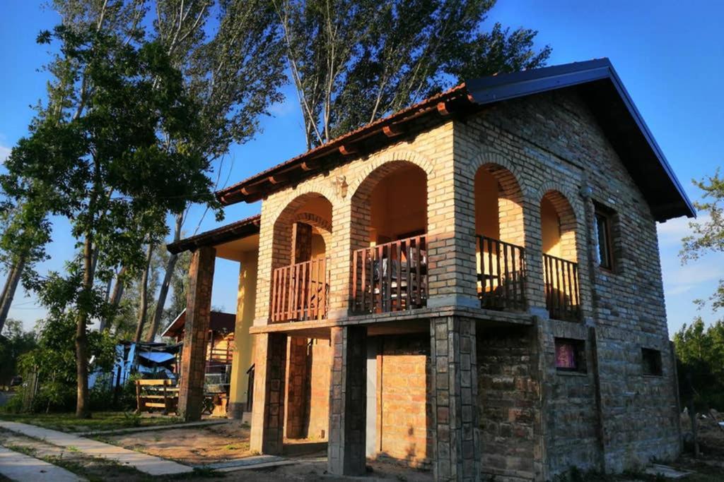 Danube Fairy Villa Futog Luaran gambar