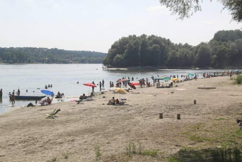 Danube Fairy Villa Futog Luaran gambar