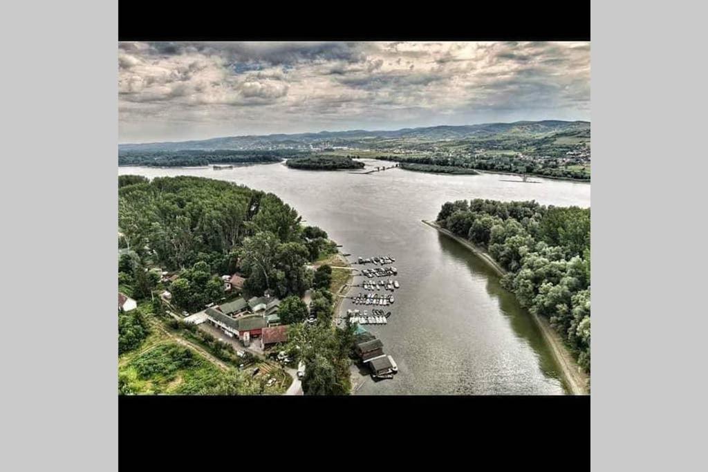 Danube Fairy Villa Futog Luaran gambar